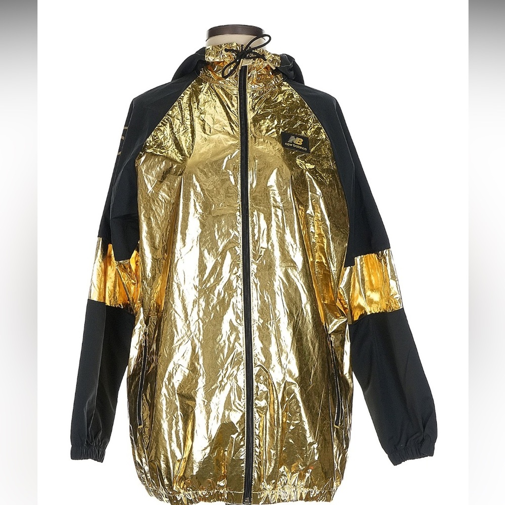 New Balance New York City Marathon Metallic Gold and Black windbreaker jacket